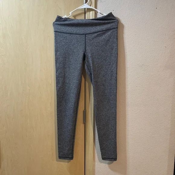 Women Small Victoria’s Secret Workout Pants Activewear Leggings Compression - Picture 1 of 4